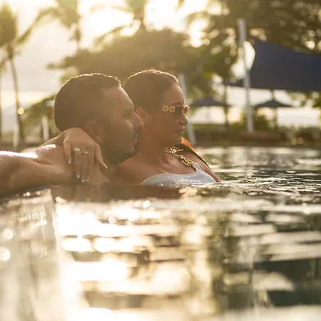 Hilton Fiji Beach Resort And Spa-3
